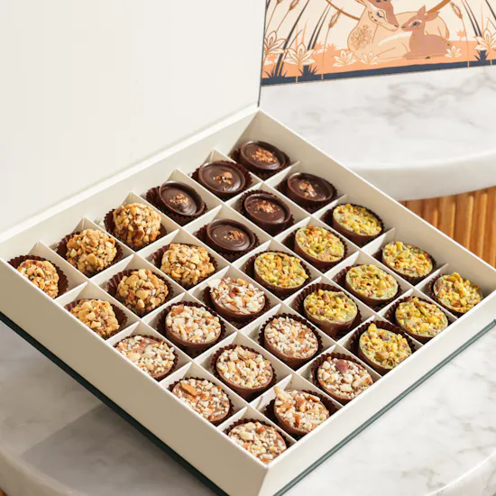 Floward Tender Heart Medium Chocolate Box