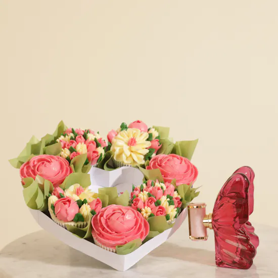 Gourmet Artistry Birthday Floral Cupcake Heart Arrangement | Floral Eau de Parfum for Women