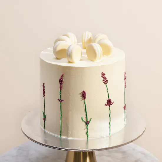 Floward Vanilla Cake