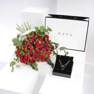 Nava Jewelry Two Layered Rose Gold Necklace | 25 Red Baby Roses Bouquet
