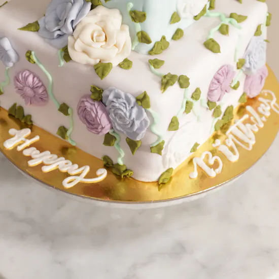 Floward Floral Layers Cake