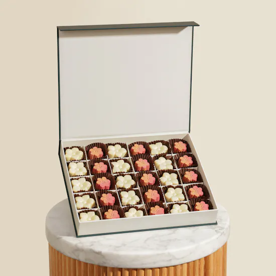 Floward Roses Medium Chocolate Box