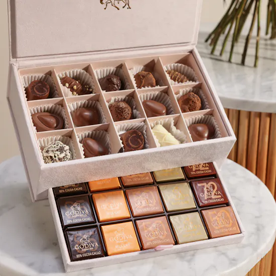 Godiva Premium Chocolate Box | Charming Flowers