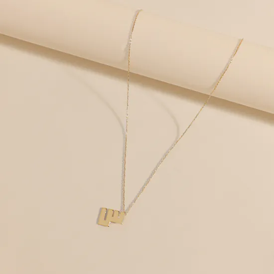 Midad letter Seen necklace | 18 k Gold