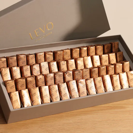 Levo Crepe Dentelle Large Box | Golden Path Flowers