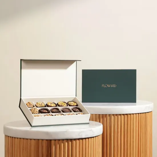Floward Mix Nuts Small Chocolate Box
