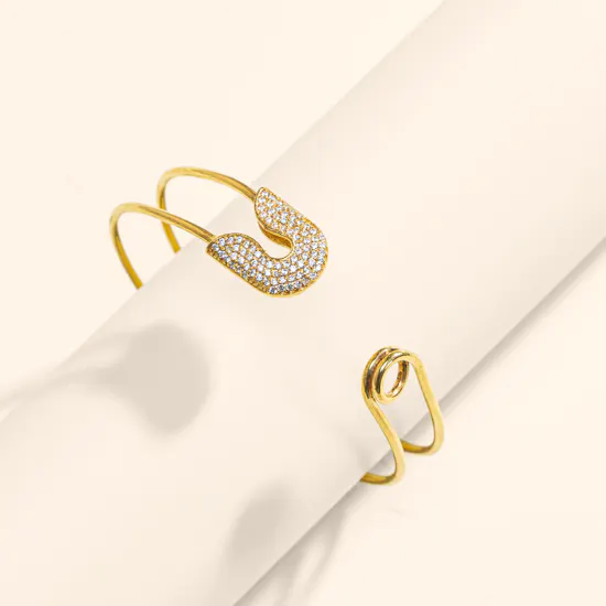 Hrh Safety Pin Gold Plated Bangle
