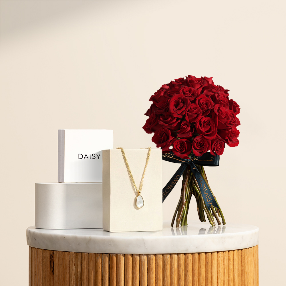 Daisy Mother Of Pearl Gold Plated Women’s Necklace | Heartfelt Red Roses Bouquet