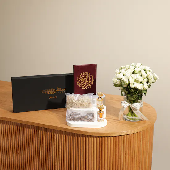 Saaf Quran Gift Box | Scent of Serenity Flowers