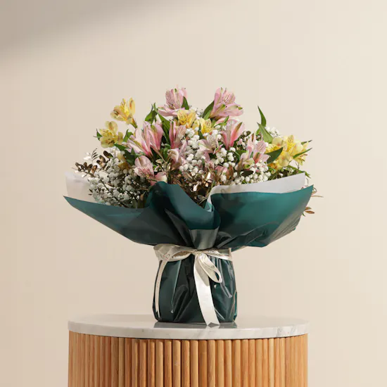 Sparkling Flowers Bouquet