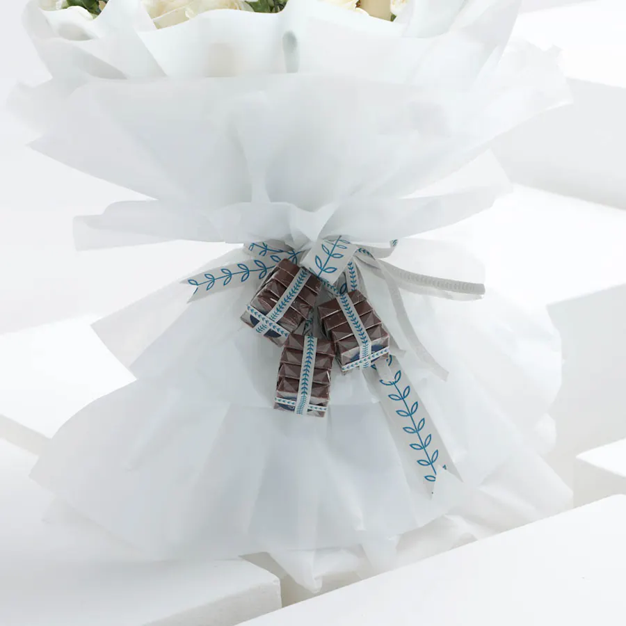 White Birthday Hand Bouquet With Chocolate 2