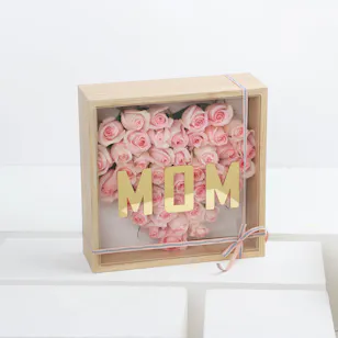 Pink Roses | Heart Mom