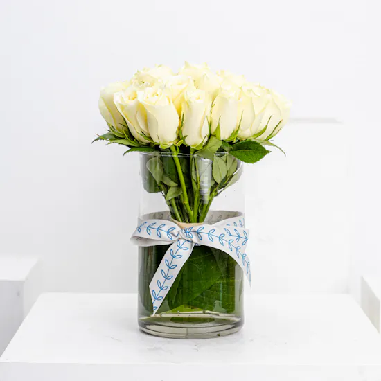 L'azurde Pearls Necklace | 25 White Vase