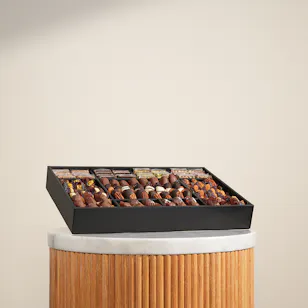 The Datery Mix Dates Tray