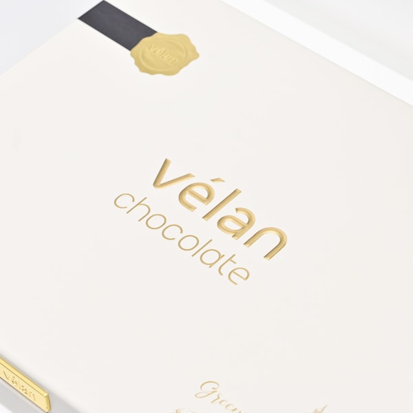 Velan Chocolate Gift with Delicate Flower Bouquet Floward Jeddah