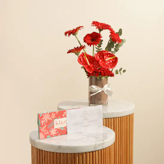 Klar Signature Gift Card | Blooming Vase
