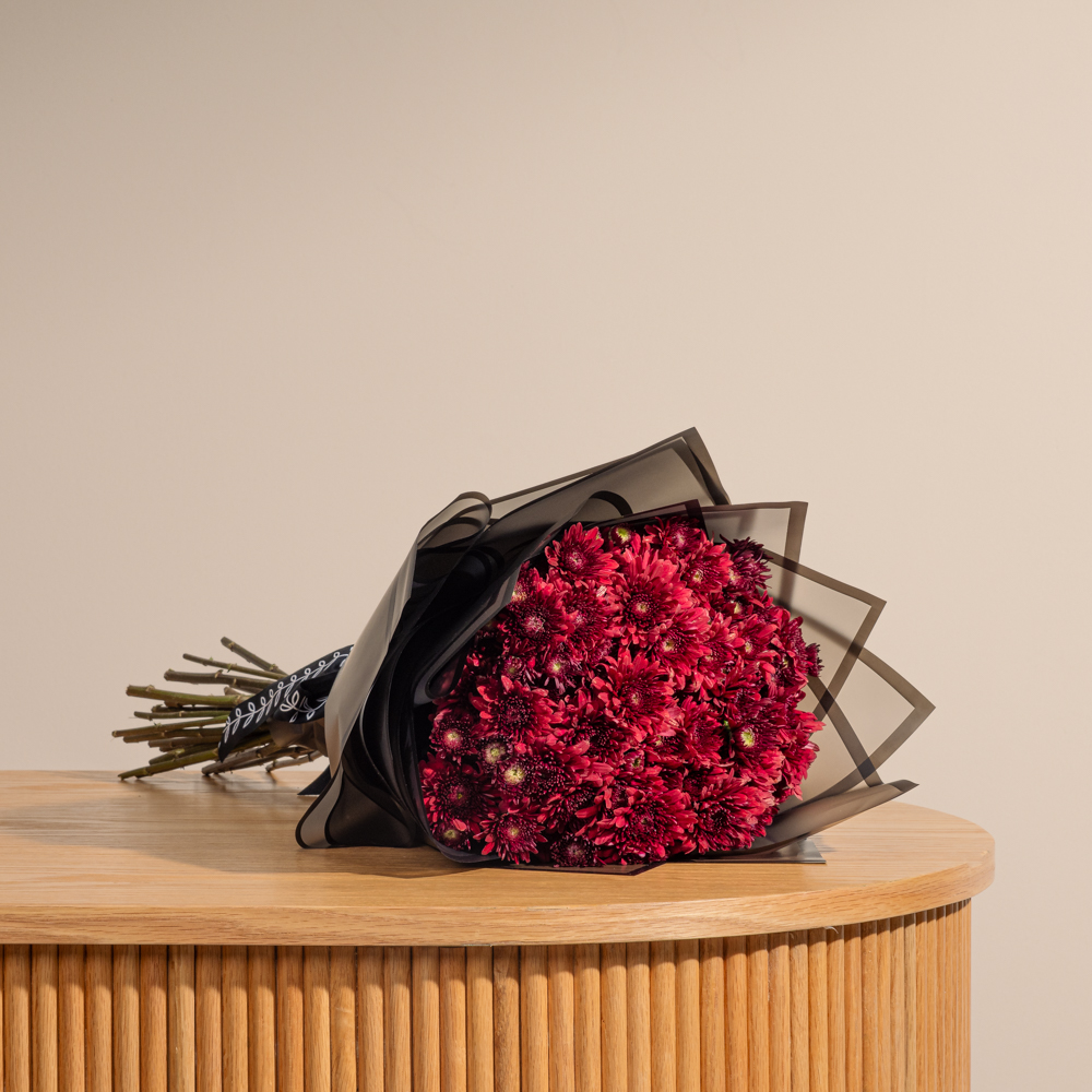 Red Romance Flower Bouquet