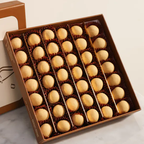 J’s Bakery Salted Caramel Balls Box