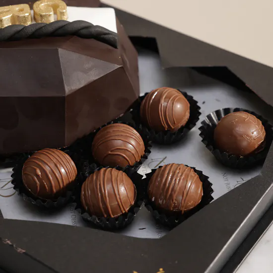 NJD Smash Cap Graduation 2026 Chocolates Box
