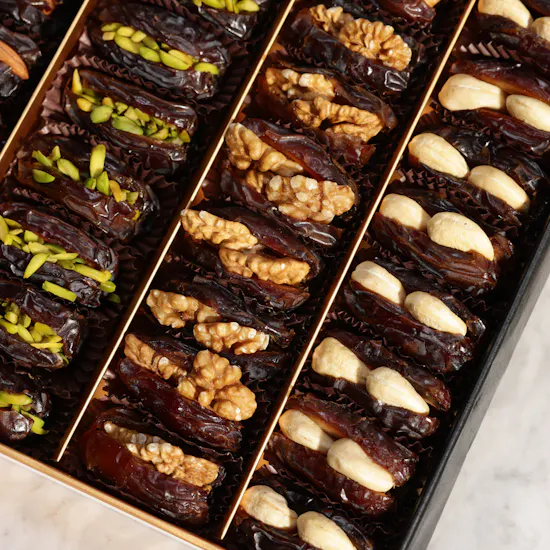 Sinwan Assorted Stuffed Medjool Dates Box