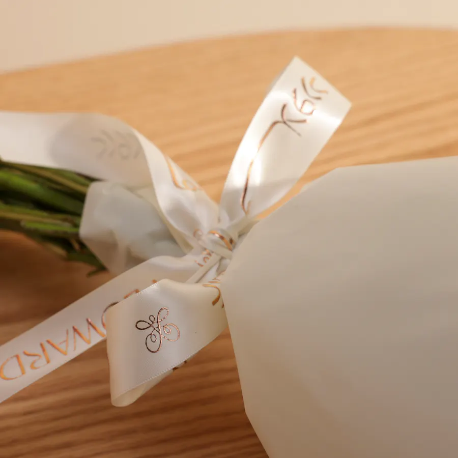 Blissful Baby Rose Bouquet | 12 Flowers 2