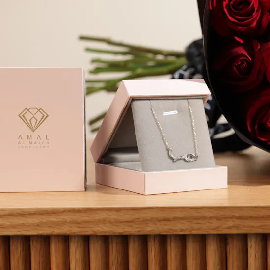 Amal Al Majed Hoob Necklace | Red Roses
