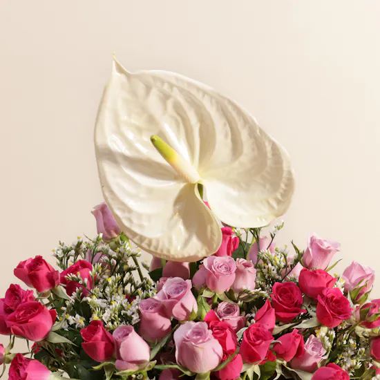 Dreamy Flowers Vase