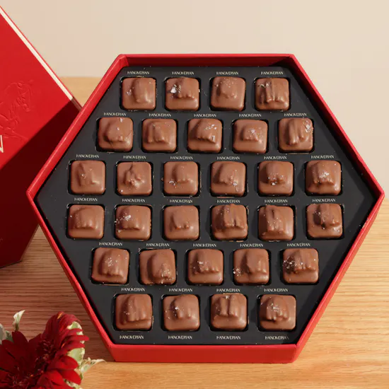 Hanoverian Mixed Chocolate Box and Romantic Red Flowers