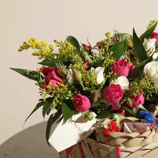 Floward Floral Chocolate Signature Basket