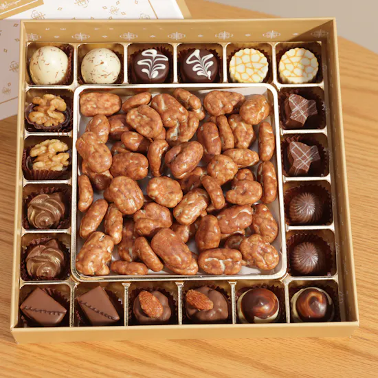 Linne Lipecan and Chocolate Box