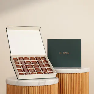 Floward Luxurious Chocolate Medium Box 