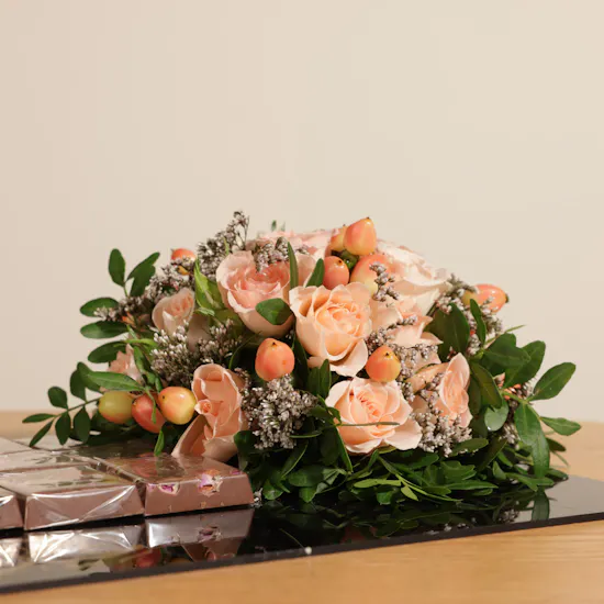 Floward Eid Mubarak Chocolate Tray | Unique Flowers