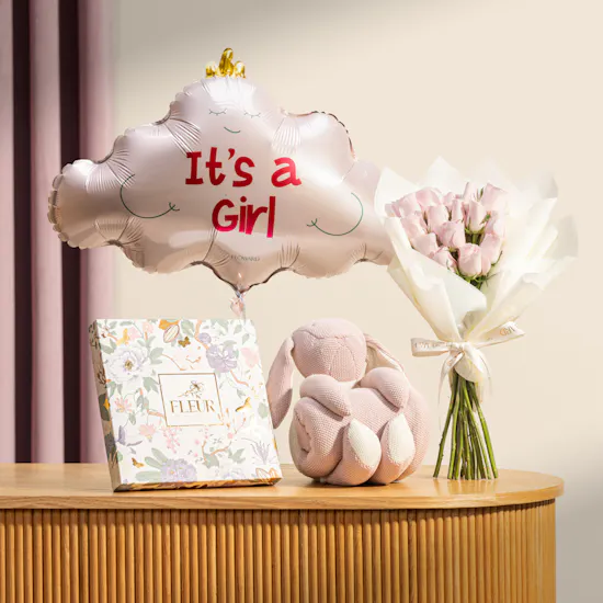 Welcome Baby Girl Gift Set | Unique Flowers Bouquet
