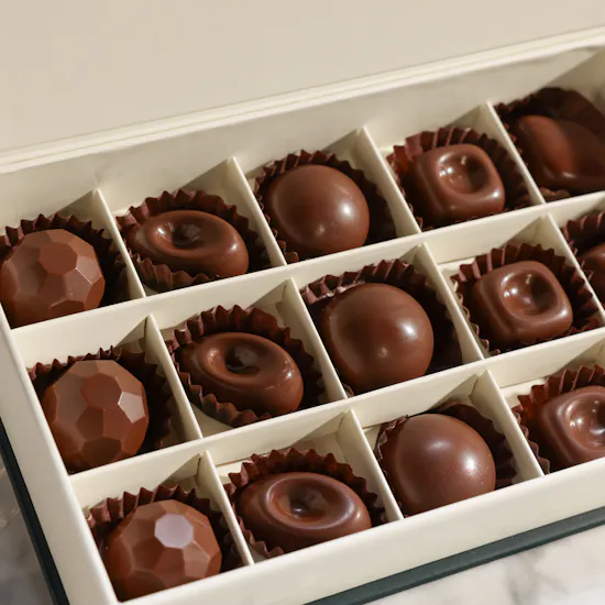 Floward Birdsong Small Chocolate Box