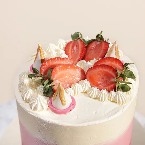 Floward Blush Cake | Birthday Roses
