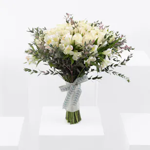 White Bridal Bouquet White Bridal Bouquet