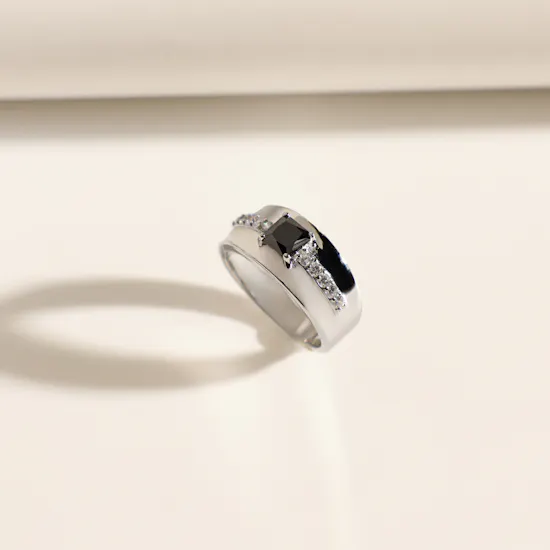 Floward Black Unisex Silver Ring | Size 8