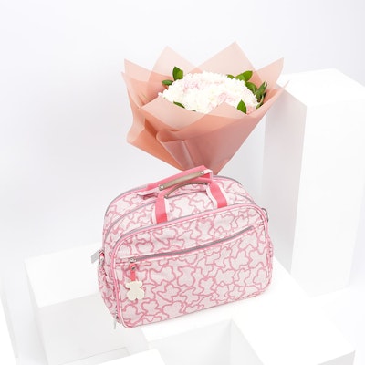  حقيبة مستلزمات الطفل الوردية من توس مع الورد