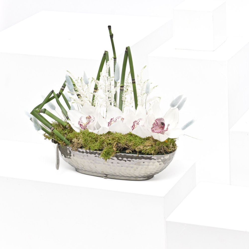 زهور أنيقة | صينية فضية