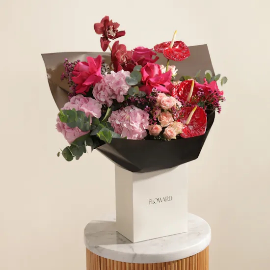 Moonbeam Affection Flowers Bouquet