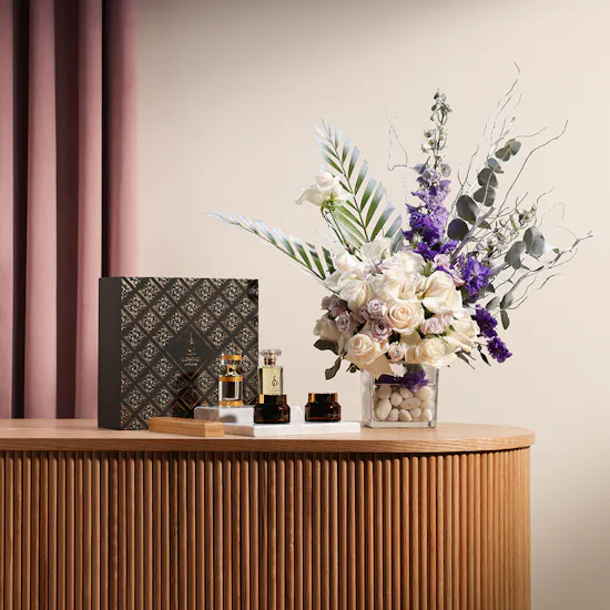 Alghawaly Special box Unisex | Bright flower vase