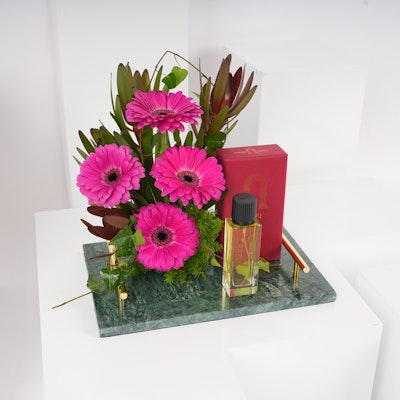 Nshq One Future Unisex Perfume | Blooms Tray