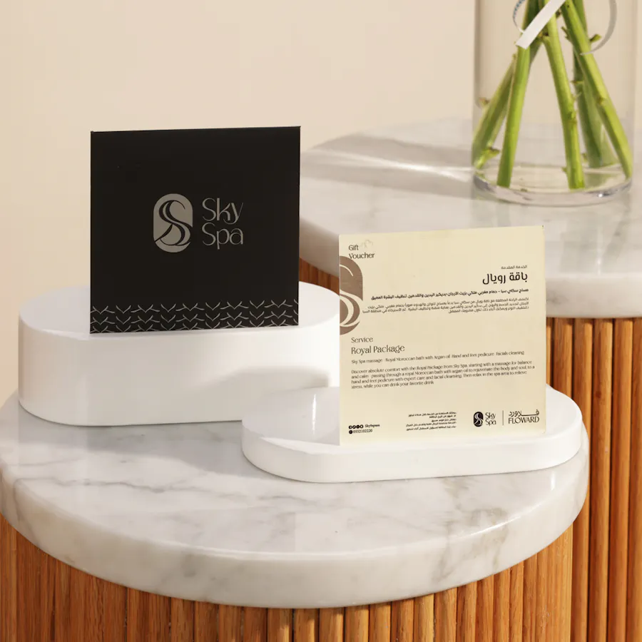Sky Spa Royal Men Care Gift Voucher | Glowy Flower Vase 3