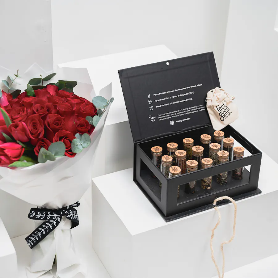 Feel Good Tea Black Discovery Box | Red Blooms Bouquet 4