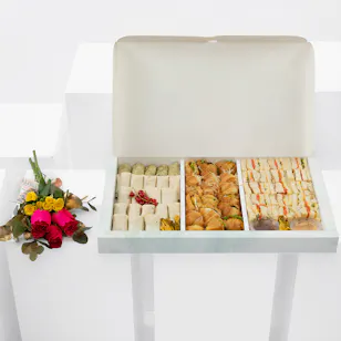 Pate Sucrèe Gathering Wrap Box | Royal Roses Pate Sucrèe Gathering Wrap Box | Royal Roses