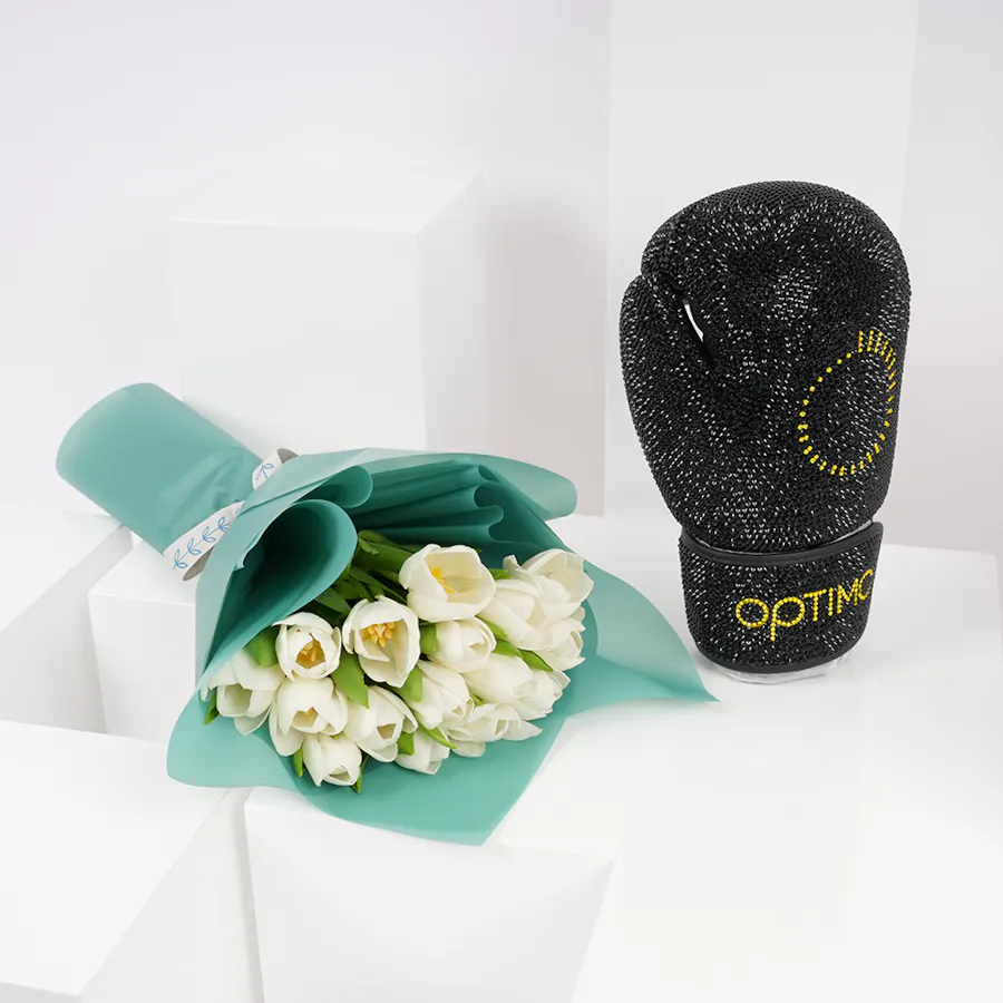 Optimo Boxing Gloves Strass | Tulip Bouquet 1