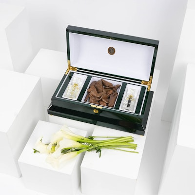 Calla Flower with Bashmakh Box