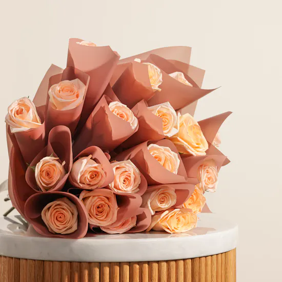 Soft Peach Roses Favors Bouquet