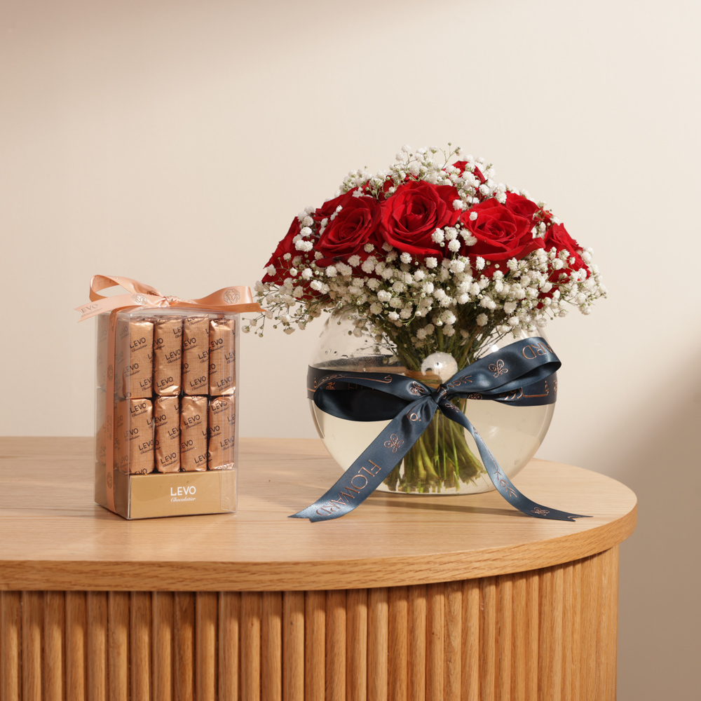 صندوق شوكولاته كريب دانتيل من ليفو | جوري احمر 