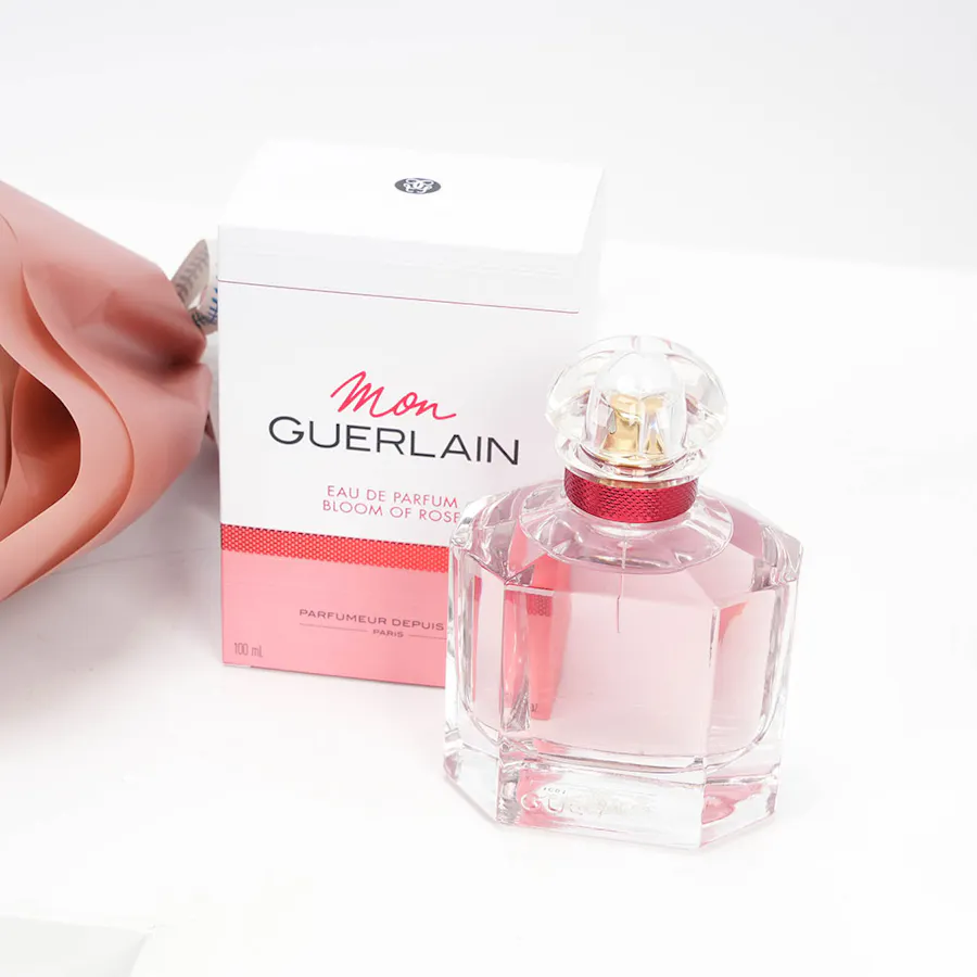 باقة عطر جيرلان مع الجوري الوردي 6